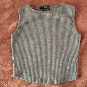 missguided gray crop top